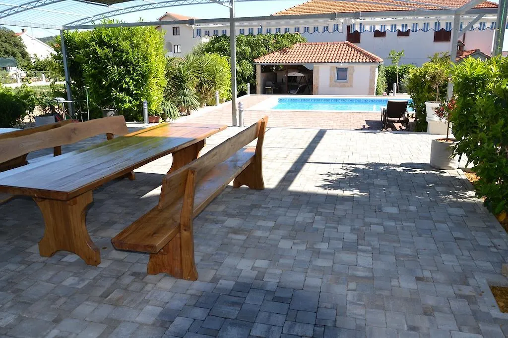 Apartment Mary Trogir