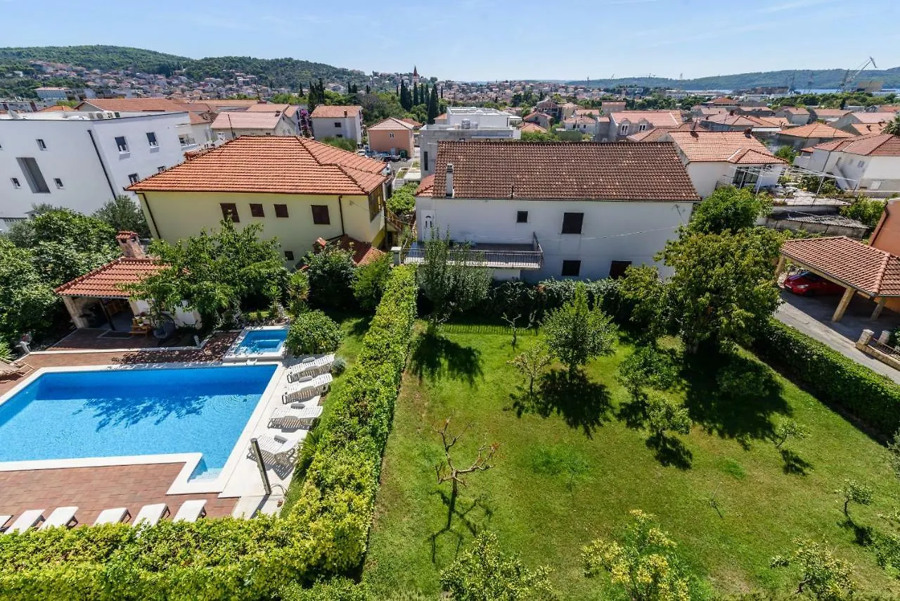 Apartment Mary Trogir